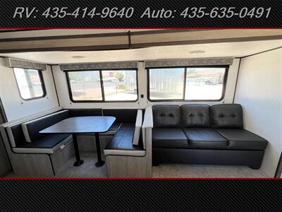 2022 Heartland Prowler 320BH   - Photo 9 - Hurricane, UT 84737