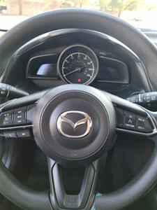 2018 Mazda Mazda3 Sport   - Photo 7 - Hurricane, UT 84737