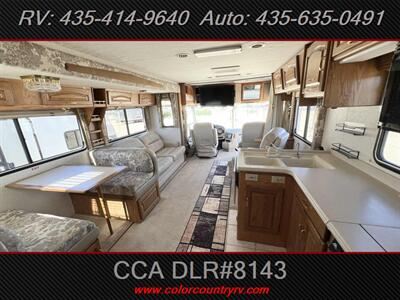 2002 National Tradewinds 7390   - Photo 9 - Hurricane, UT 84737