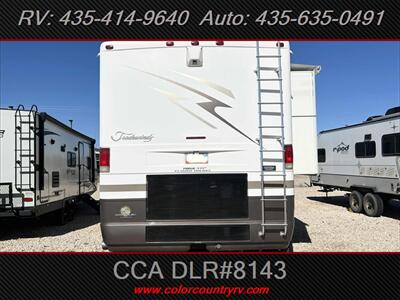 2002 National Tradewinds 7390   - Photo 3 - Hurricane, UT 84737