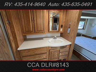 2002 National Tradewinds 7390   - Photo 17 - Hurricane, UT 84737