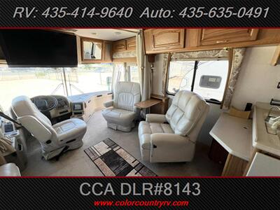 2002 National Tradewinds 7390   - Photo 8 - Hurricane, UT 84737