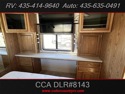 2002 National Tradewinds 7390   - Photo 15 - Hurricane, UT 84737