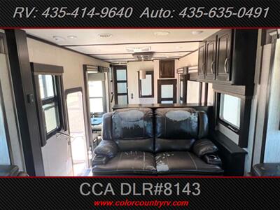 2018 Grand Design RV Momentum 376TH - Photo 7 - Hurricane, UT 84737