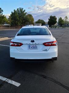 2020 Toyota Camry Hybrid LE   - Photo 4 - Hurricane, UT 84737