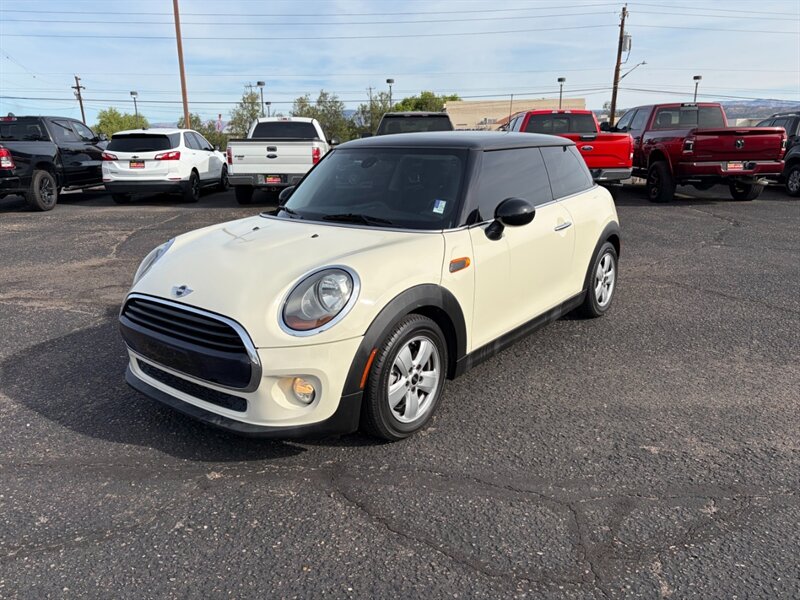 2017 MINI Hardtop 2 Door Cooper  S - Photo 1 - Cottonwood, AZ 86326