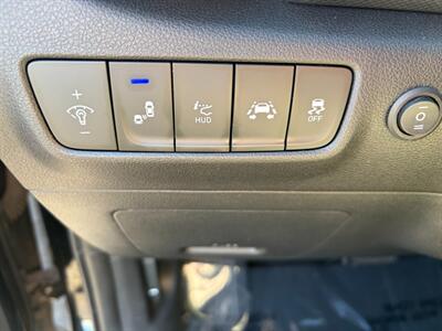 2020 Hyundai KONA Ultimate ALL WHEEL DRIVE - Photo 12 - Cottonwood, AZ 86326