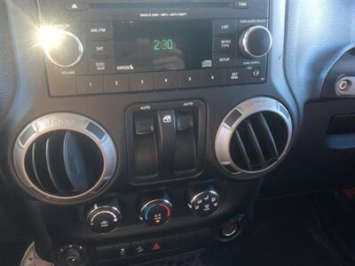 2014 Jeep Wrangler Sport  4x4 - Photo 10 - Cottonwood, AZ 86326