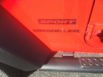 2014 Jeep Wrangler Sport  4x4 - Photo 6 - Cottonwood, AZ 86326