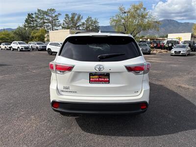 2016 Toyota Highlander LE   - Photo 4 - Cottonwood, AZ 86326