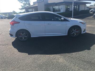 2017 Ford Focus ST - Photo 3 - Cottonwood, AZ 86326