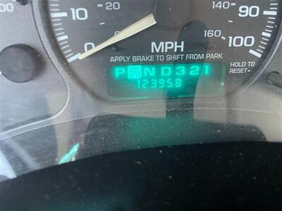 2001 GMC Sierra 2500HD SLE  4X4 - Photo 11 - Cottonwood, AZ 86326