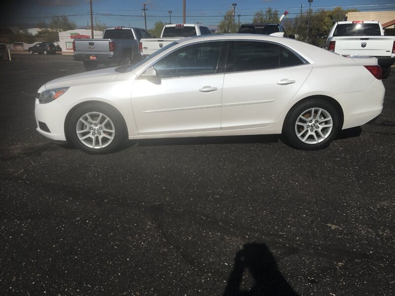 2015 Chevrolet Malibu 1LT photo 4