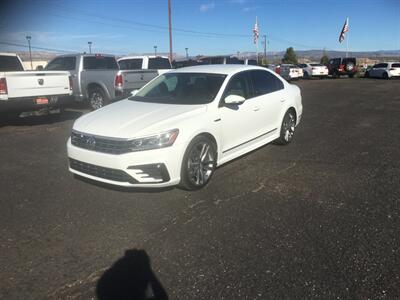 2017 Volkswagen Passat 1.8T R-Line Sedan