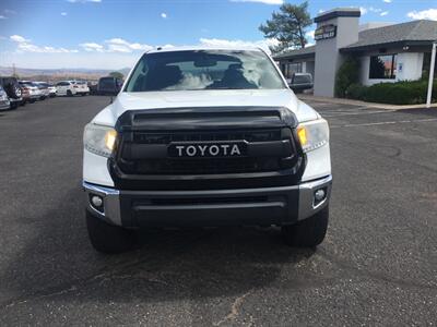 2017 Toyota Tundra SR5  4x4 - Photo 2 - Cottonwood, AZ 86326