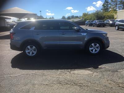 2022 Kia Sorento LX   - Photo 3 - Cottonwood, AZ 86326