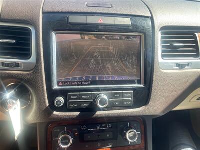2012 Volkswagen Touareg TDI Sport  ALL WHEEL DRIVE - Photo 15 - Cottonwood, AZ 86326