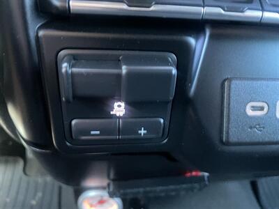 2021 Chevrolet Silverado 2500HD LT  4x4 - Photo 13 - Cottonwood, AZ 86326