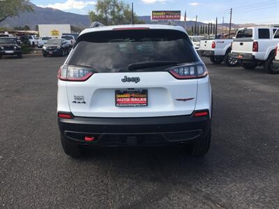 2019 Jeep Cherokee Trailhawk  4x4 - Photo 4 - Cottonwood, AZ 86326