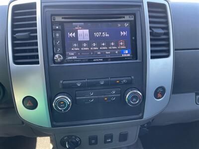 2011 Nissan Frontier SV V6 4x4 - Photo 10 - Cottonwood, AZ 86326