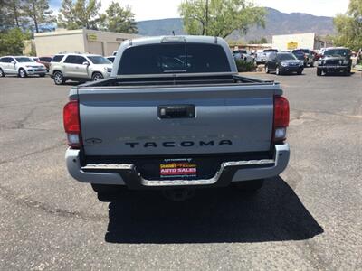2018 Toyota Tacoma TRD OFF ROAD  4x4 - Photo 3 - Cottonwood, AZ 86326