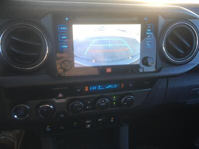 2019 Toyota Tacoma SR V6  TRD 4x4 - Photo 8 - Cottonwood, AZ 86326