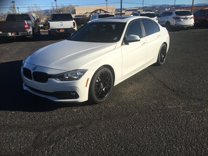 2016 BMW 3 Series 320i   - Photo 1 - Cottonwood, AZ 86326