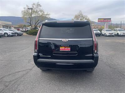 2015 Cadillac Escalade Luxury  4x4 - Photo 3 - Cottonwood, AZ 86326