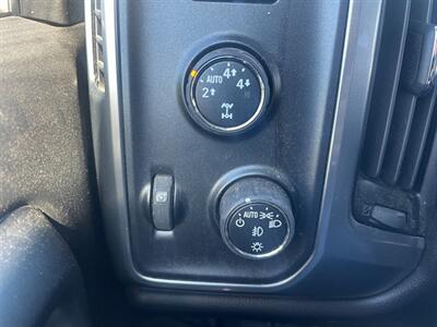 2017 Chevrolet Silverado 1500 LT  4x4 - Photo 12 - Cottonwood, AZ 86326