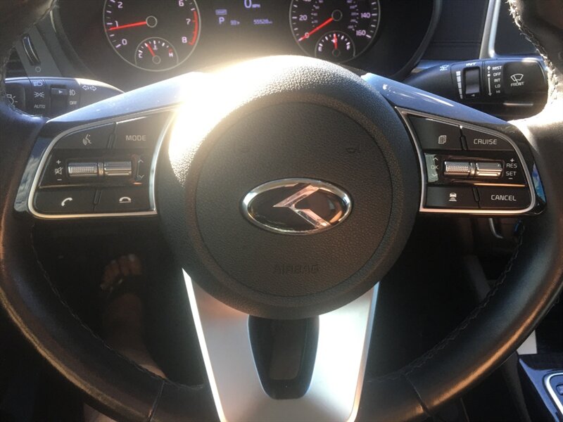 2019 Kia Optima EX photo 11