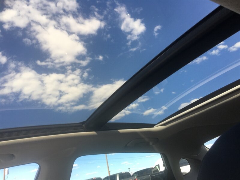 2019 Kia Optima EX photo 8