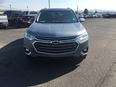 2021 Chevrolet Traverse LT   - Photo 2 - Cottonwood, AZ 86326