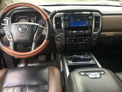 2018 Nissan Titan Platinum Reserve  4x4 - Photo 9 - Cottonwood, AZ 86326