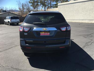 2017 Chevrolet Traverse LS   - Photo 3 - Cottonwood, AZ 86326