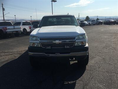 2006 Chevrolet Silverado 2500HD LT  4x4 - Photo 2 - Cottonwood, AZ 86326