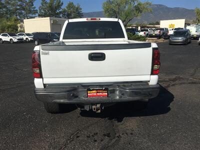 2006 Chevrolet Silverado 2500HD LT  4x4 - Photo 4 - Cottonwood, AZ 86326