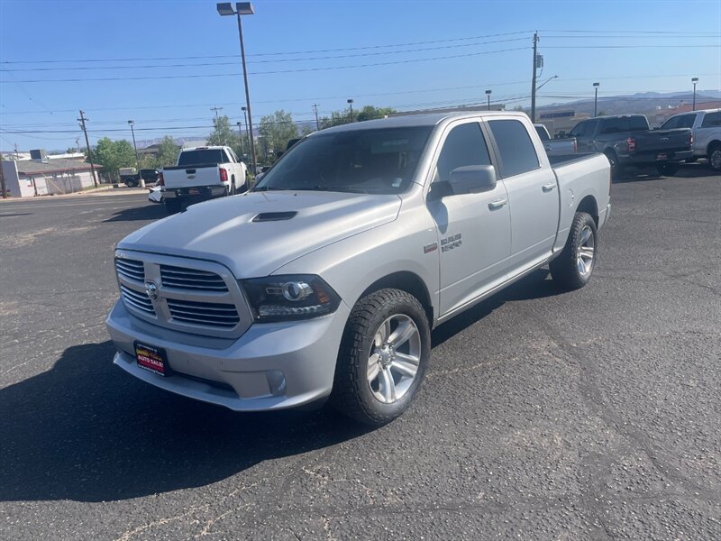 2016 RAM 1500 Sport  4x4