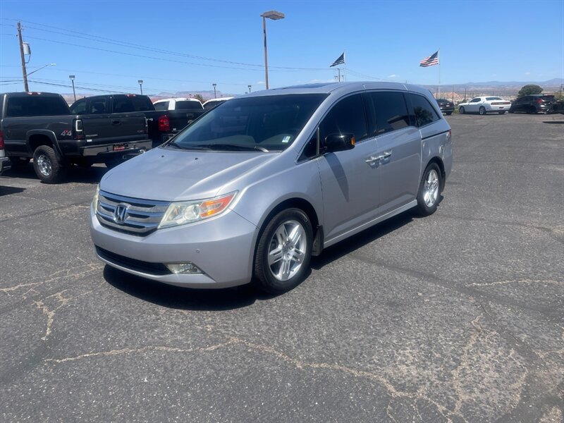2012 Honda Odyssey Touring Elite's photo