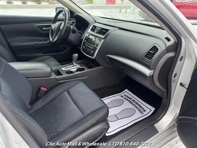 2016 Nissan Altima 2.5 S FWD   - Photo 22 - Clio, MI 48420