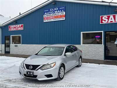 2016 Nissan Altima 2.5 S FWD   - Photo 2 - Clio, MI 48420