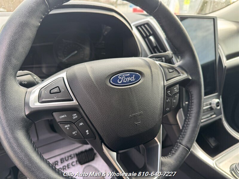 2023 Ford Edge Titanium AWD !Still Under Ford Factory Warranty! - Photo 15 - Clio, MI 48420