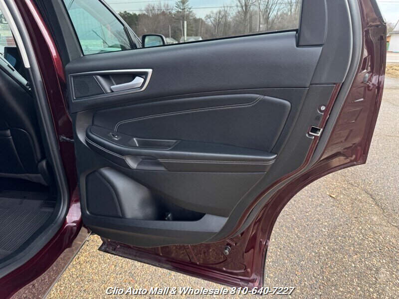 2023 Ford Edge Titanium AWD !Still Under Ford Factory Warranty! - Photo 34 - Clio, MI 48420