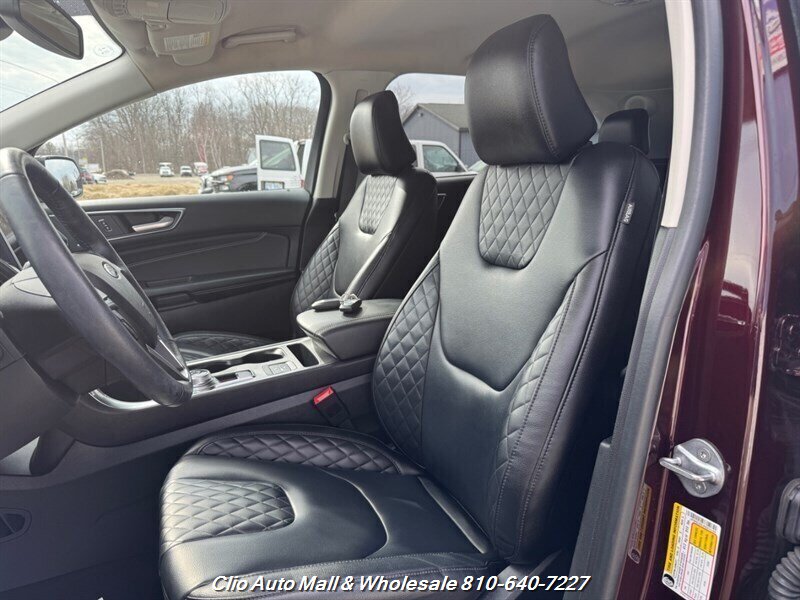 2023 Ford Edge Titanium AWD !Still Under Ford Factory Warranty! - Photo 18 - Clio, MI 48420