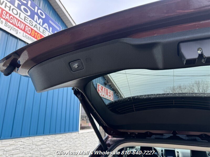 2023 Ford Edge Titanium AWD !Still Under Ford Factory Warranty! - Photo 32 - Clio, MI 48420