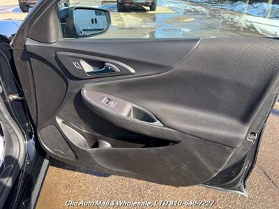 2022 Chevrolet Malibu LT   - Photo 11 - Clio, MI 48420