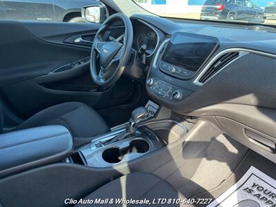 2022 Chevrolet Malibu LT   - Photo 13 - Clio, MI 48420