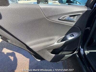 2022 Chevrolet Malibu LT   - Photo 9 - Clio, MI 48420