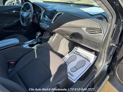 2022 Chevrolet Malibu LT   - Photo 12 - Clio, MI 48420