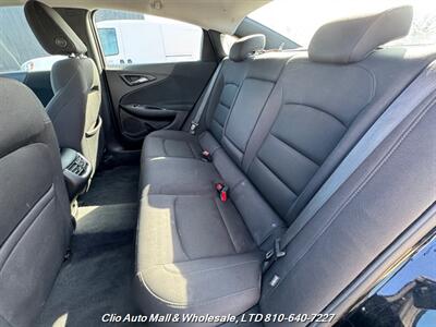 2022 Chevrolet Malibu LT   - Photo 10 - Clio, MI 48420