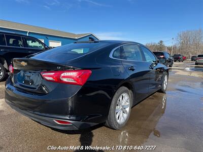 2022 Chevrolet Malibu LT   - Photo 3 - Clio, MI 48420